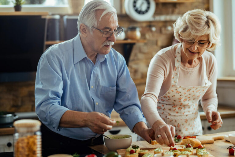 Navigating Relationship Challenges for Seniors